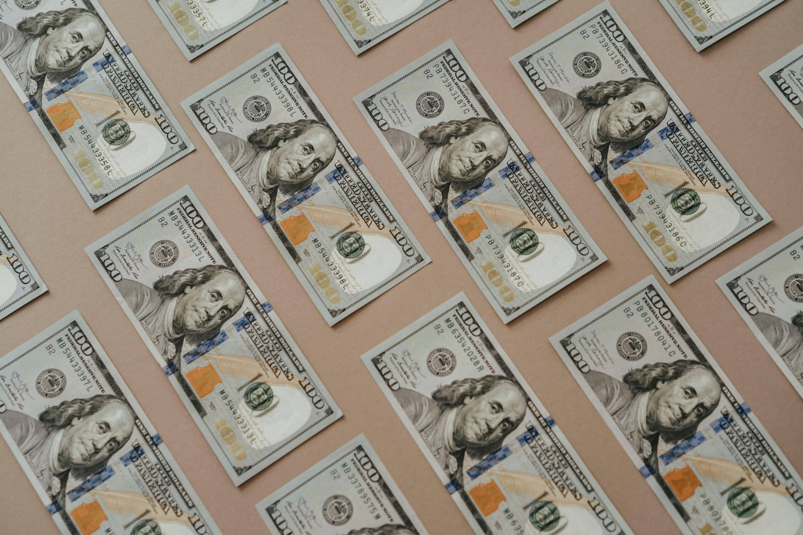 Kostenloses Stock Foto zu amerikanische währung, anordnung, banknoten